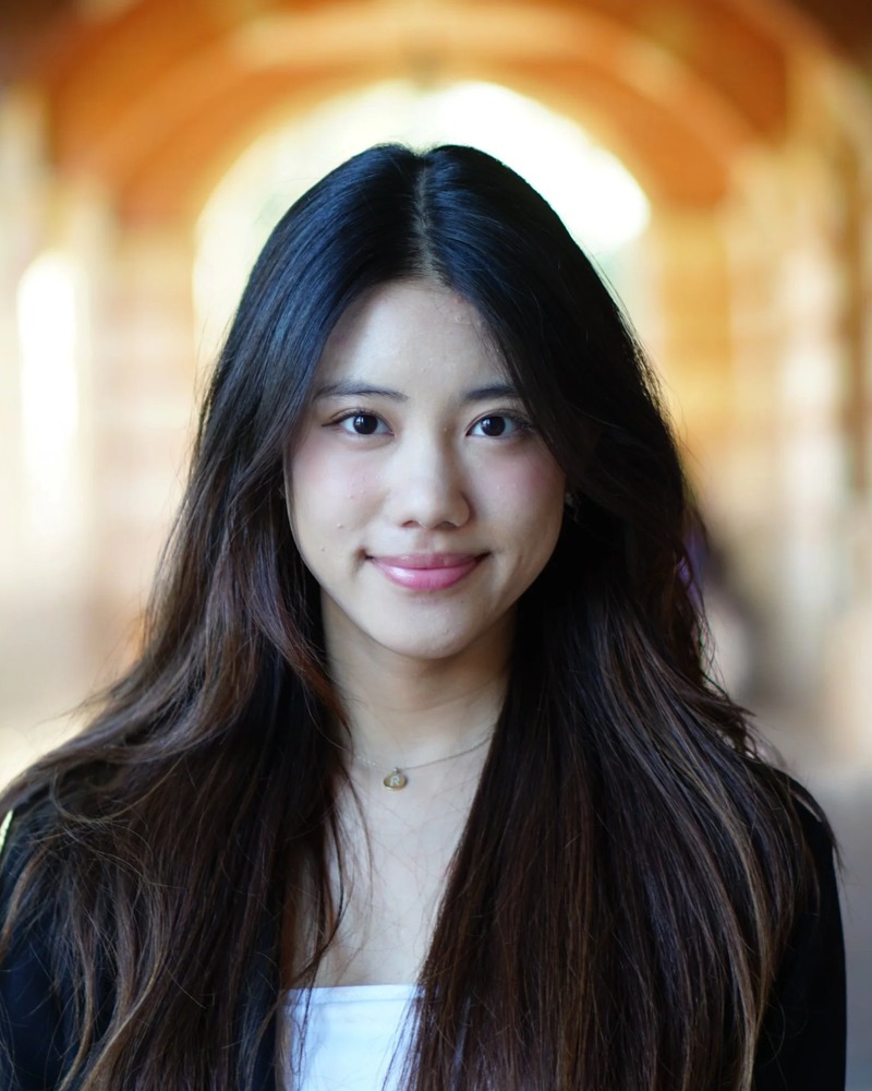 Headshot — Rebecca Chang